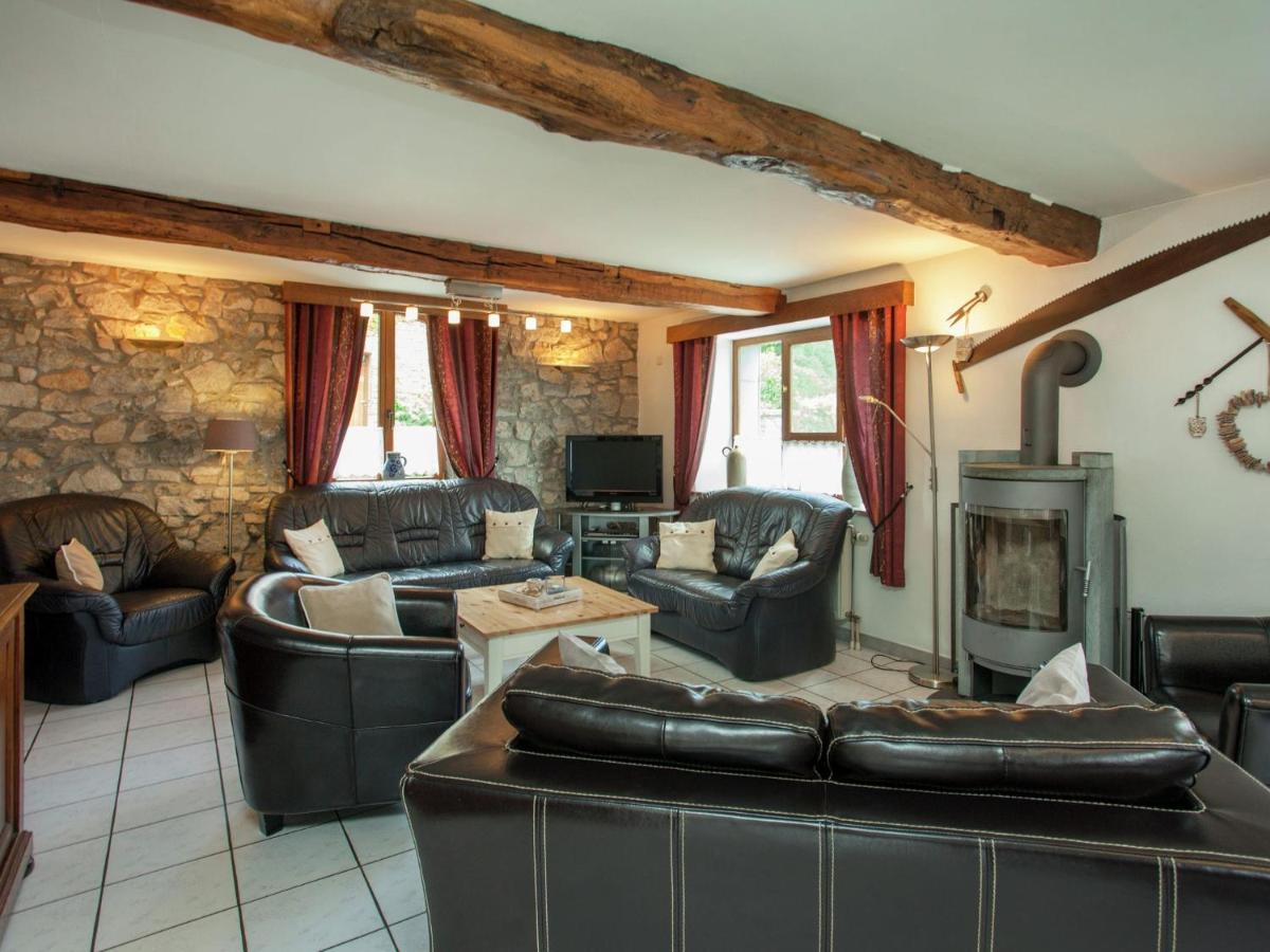Spacious Holiday Home In Humain With Garden Marche-en-Famenne Zewnętrze zdjęcie