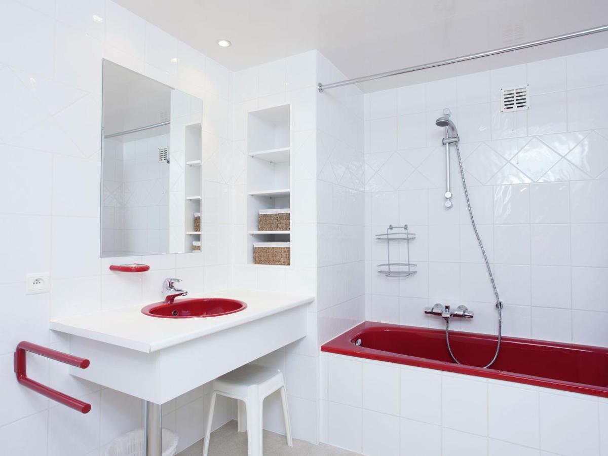Spacious Holiday Home In Humain With Garden Marche-en-Famenne Zewnętrze zdjęcie