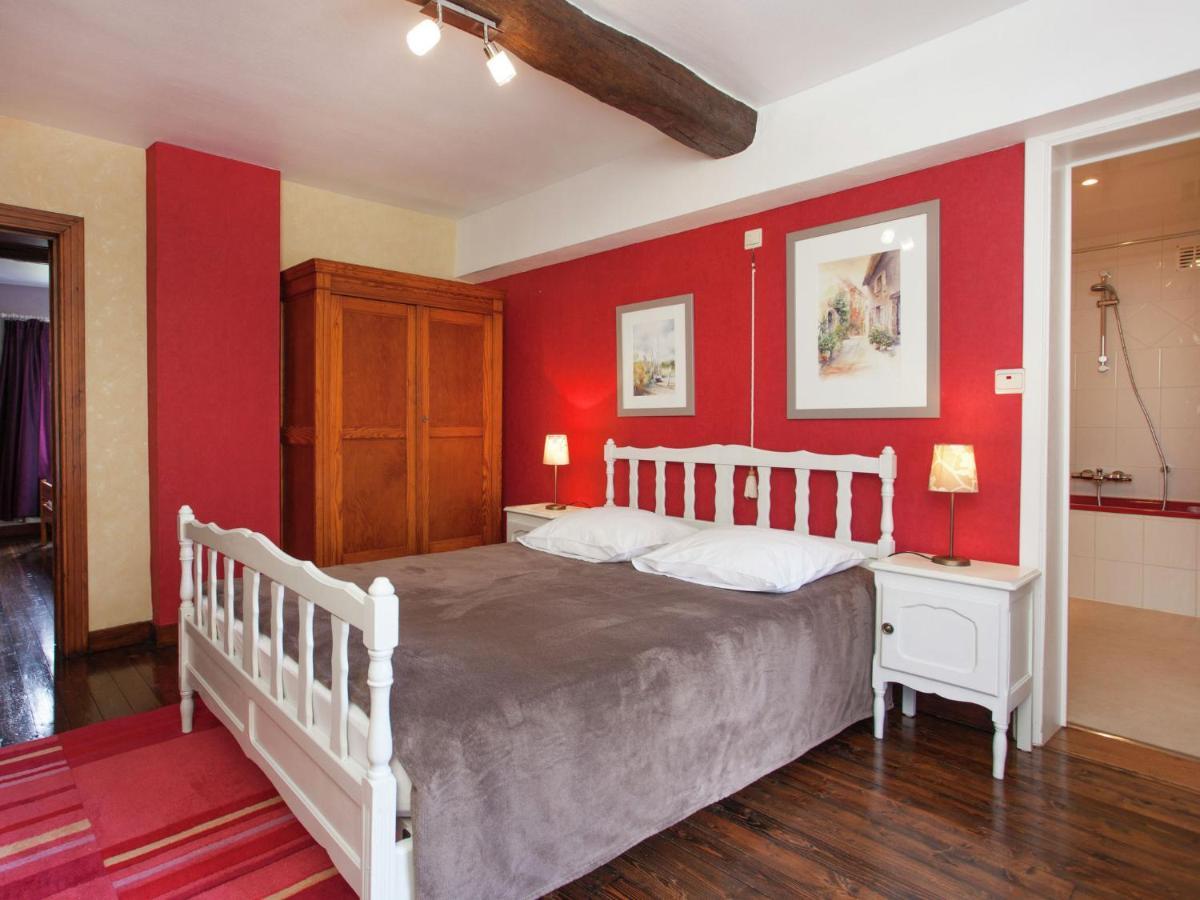 Spacious Holiday Home In Humain With Garden Marche-en-Famenne Zewnętrze zdjęcie